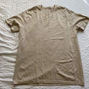 Lululemon metal vent